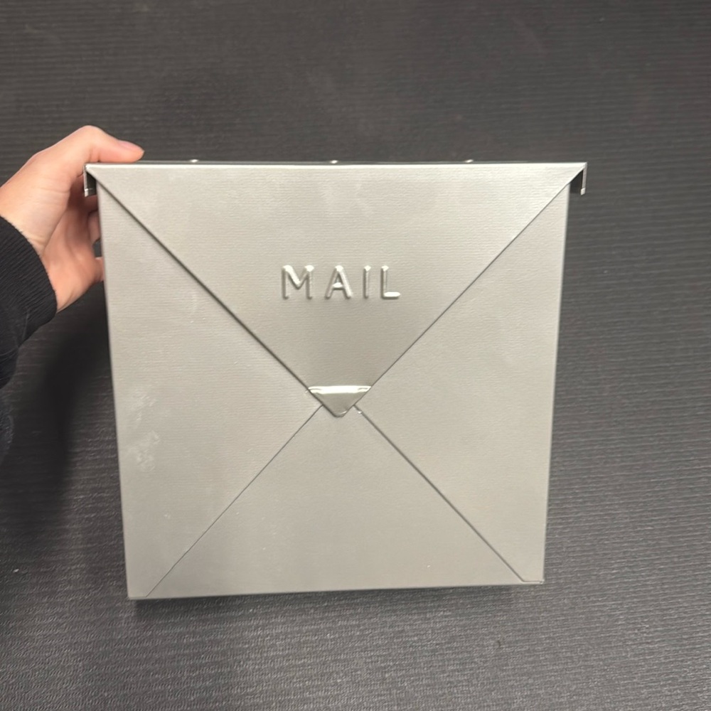 VINTAGE WALL MAILBOX